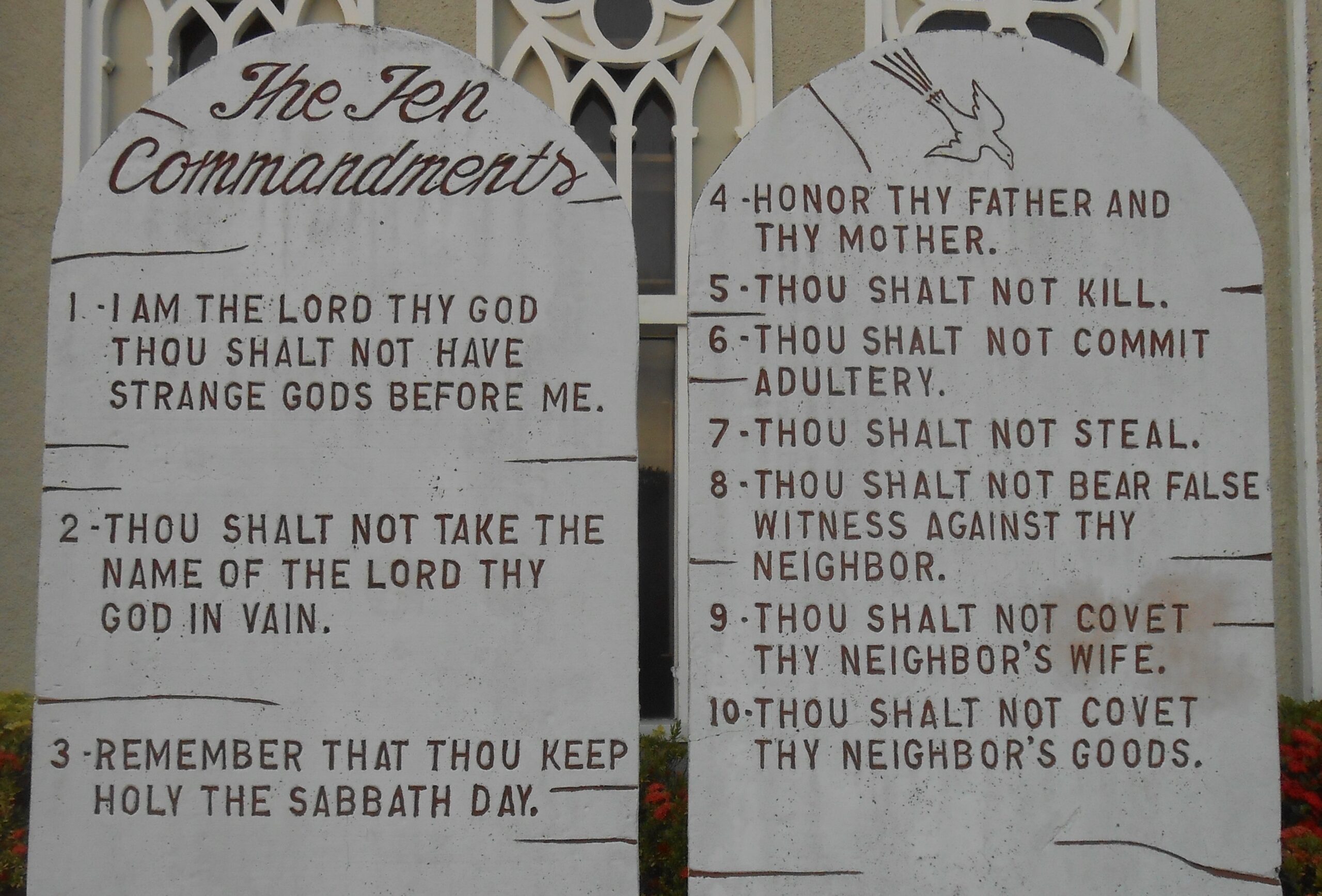 ten commandments scaled